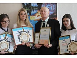 Воспитанники школьного лесничества «Соболь» отмечены дипломами международного экологического форума
