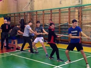 В соревнованиях по многоборью победила команда школы №1